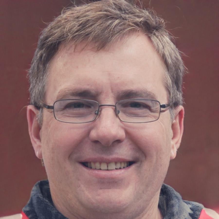 Tomáš Vrábel, Curriculum Lead